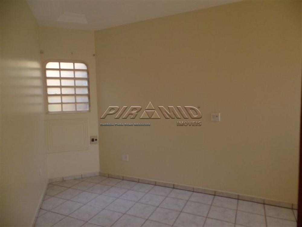 Alugar Casa / Padr&atilde;o em Ribeir&atilde;o Preto R$ 2.300,00 - Foto 4