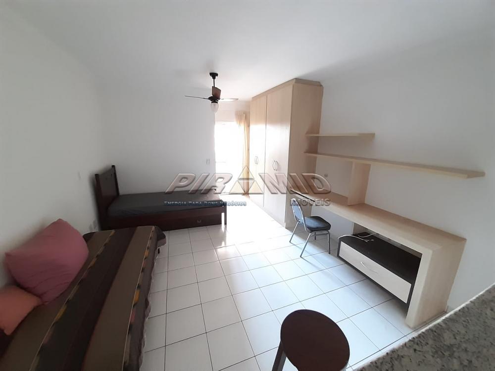 Alugar Apartamento / Kitchnet em Ribeir&atilde;o Preto R$ 1.300,00 - Foto 1