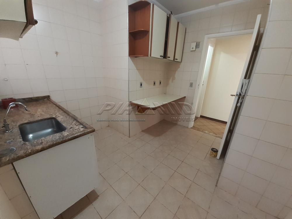 Alugar Apartamento / Padr&atilde;o em Ribeir&atilde;o Preto R$ 1.600,00 - Foto 17