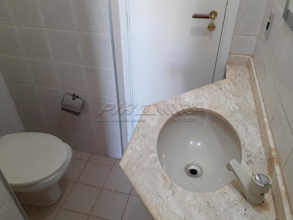 Alugar Apartamento / Padr&atilde;o em Ribeir&atilde;o Preto R$ 1.600,00 - Foto 19