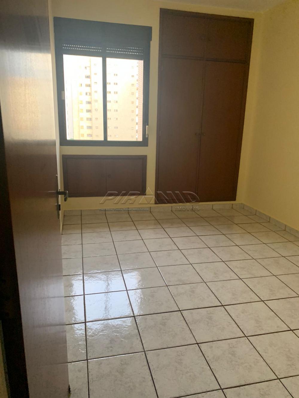 Alugar Apartamento / Padr&atilde;o em Ribeir&atilde;o Preto R$ 1.800,00 - Foto 10