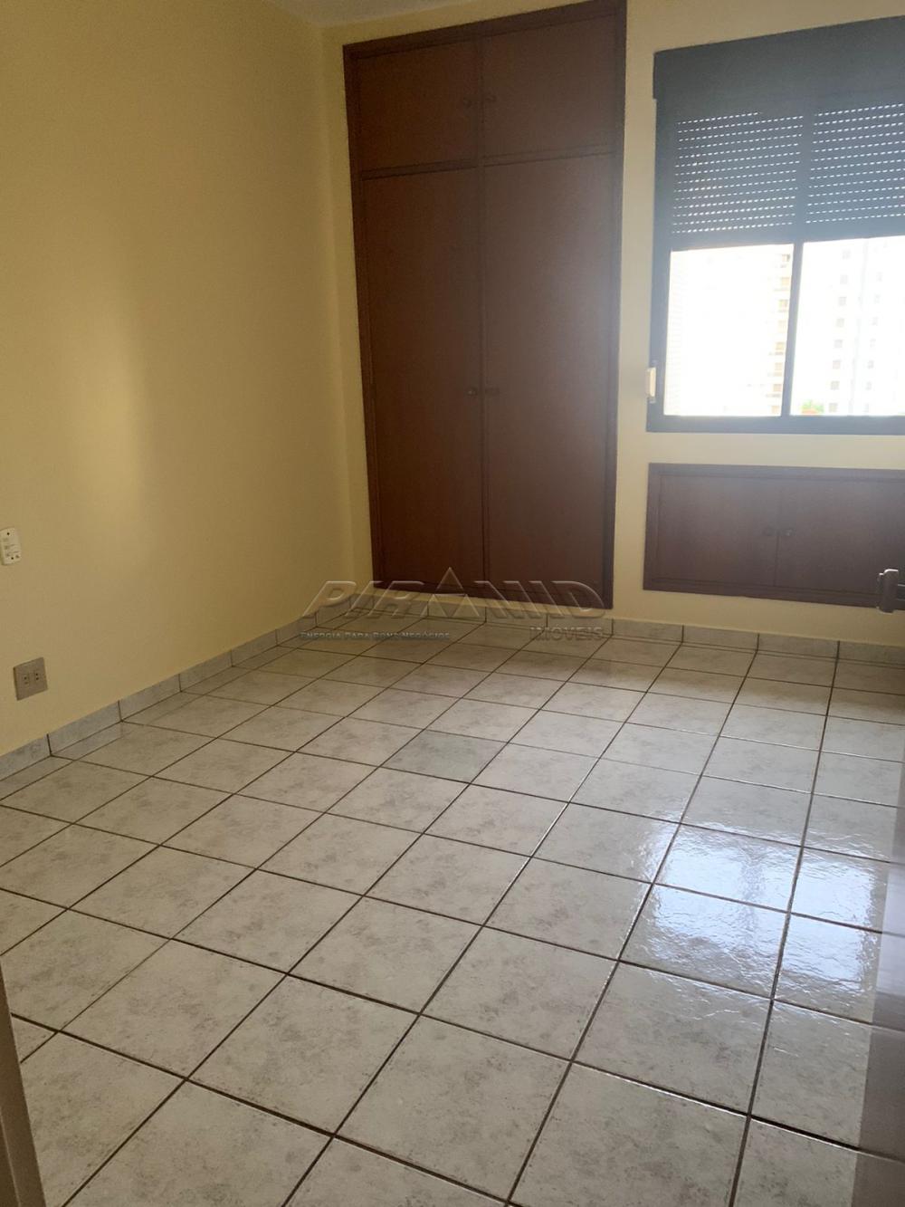 Alugar Apartamento / Padr&atilde;o em Ribeir&atilde;o Preto R$ 1.800,00 - Foto 11