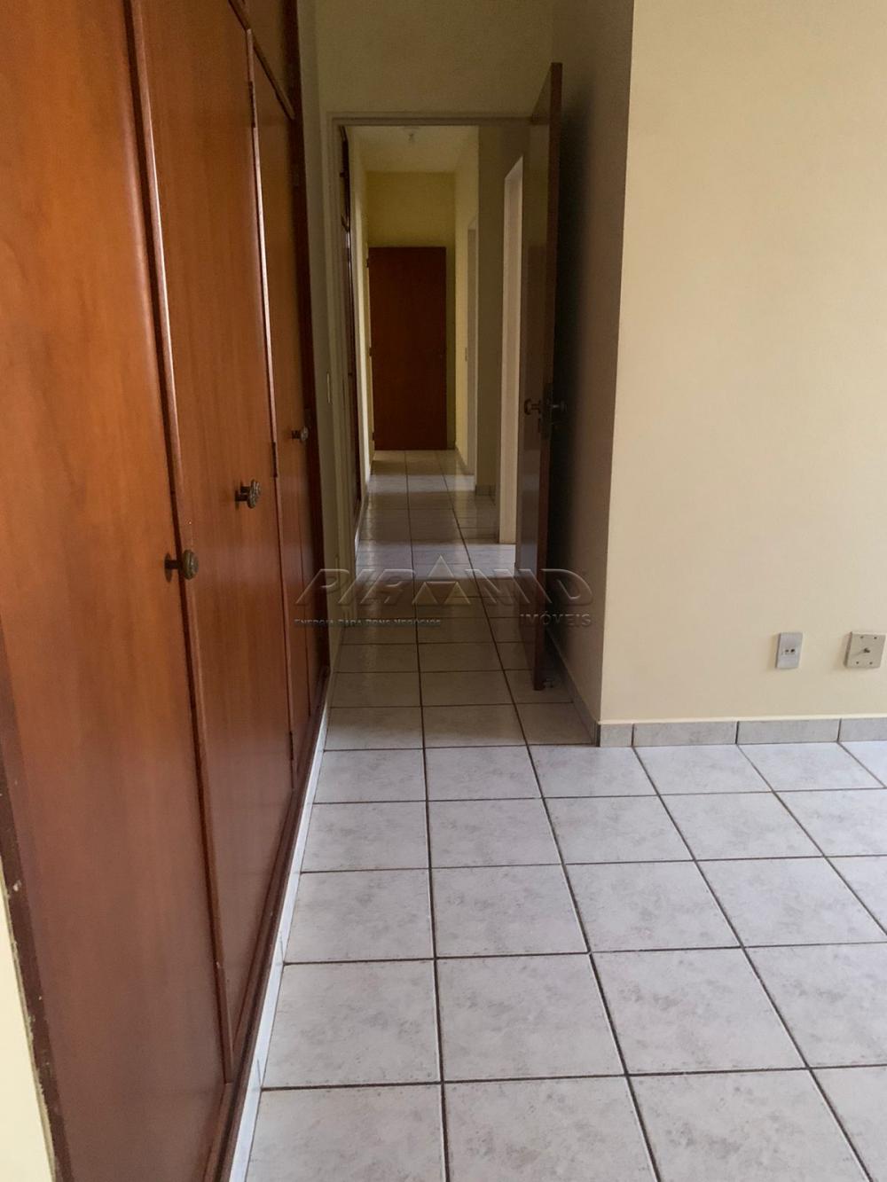 Alugar Apartamento / Padr&atilde;o em Ribeir&atilde;o Preto R$ 1.800,00 - Foto 12