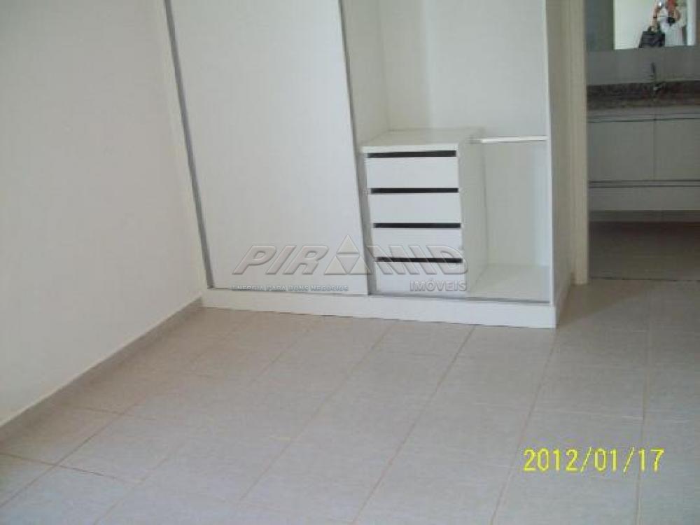 Alugar Apartamento / Padr&atilde;o em Ribeir&atilde;o Preto R$ 1.050,00 - Foto 4