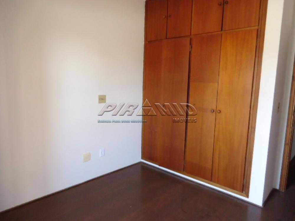 Alugar Apartamento / Padr&atilde;o em Ribeir&atilde;o Preto R$ 1.300,00 - Foto 3