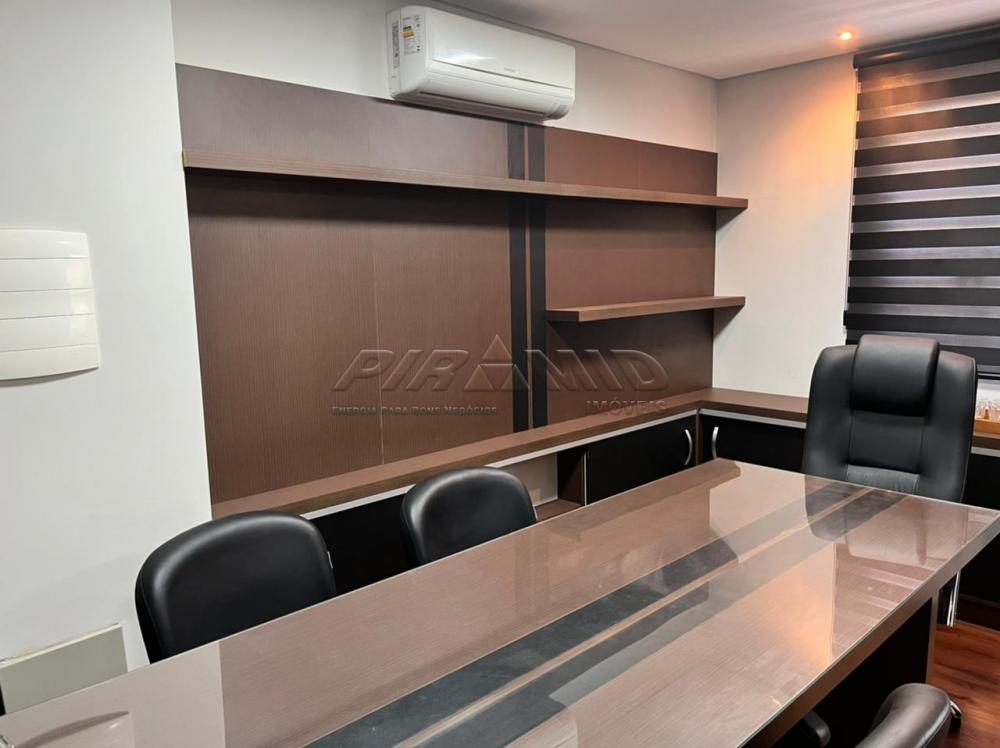 Alugar Comercial / Sala em Ribeir&atilde;o Preto R$ 3.000,00 - Foto 2