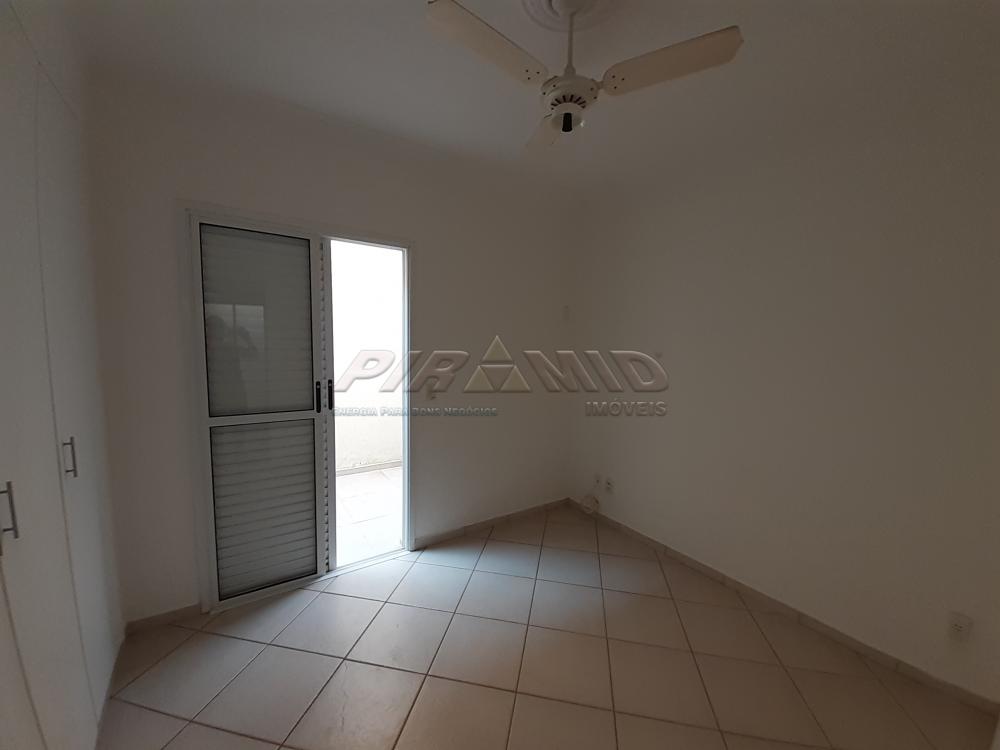 Alugar Apartamento / Padr&atilde;o em Ribeir&atilde;o Preto R$ 1.450,00 - Foto 4