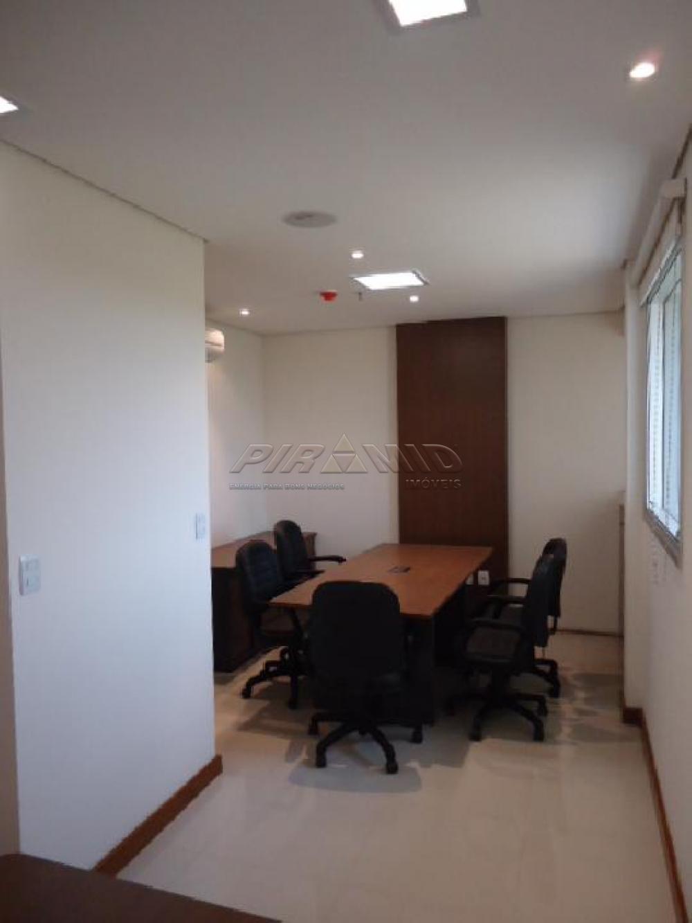 Alugar Comercial / Sala em Ribeir&atilde;o Preto R$ 3.500,00 - Foto 4