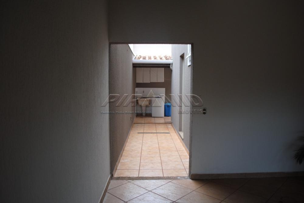 Alugar Casa / Padr&atilde;o em Ribeir&atilde;o Preto R$ 1.900,00 - Foto 8