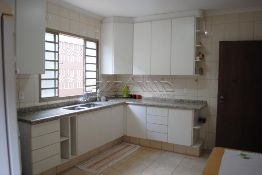Alugar Casa / Padr&atilde;o em Ribeir&atilde;o Preto R$ 1.900,00 - Foto 14