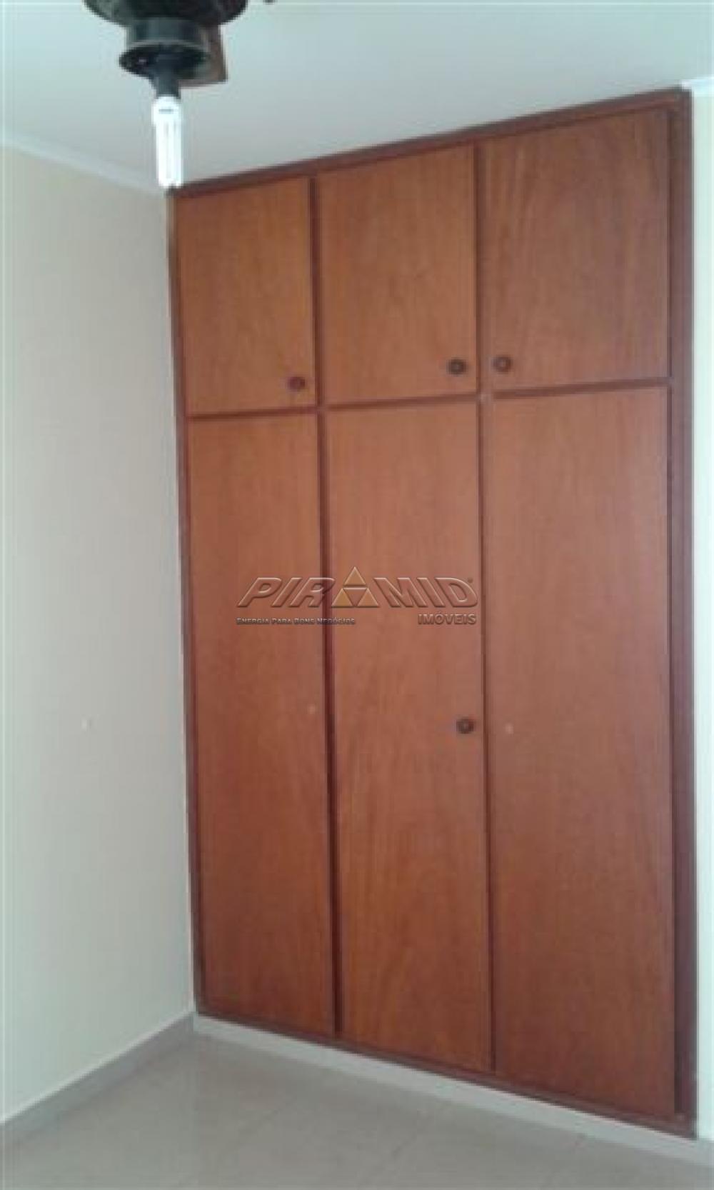 Alugar Apartamento / Padr&atilde;o em Ribeir&atilde;o Preto R$ 2.700,00 - Foto 3