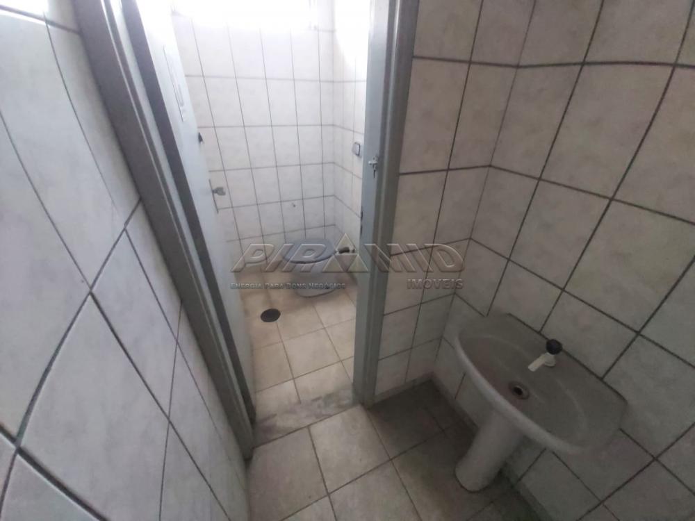 Alugar Comercial / Sal&atilde;o em Ribeir&atilde;o Preto R$ 1.800,00 - Foto 8