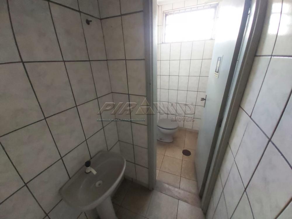 Alugar Comercial / Sal&atilde;o em Ribeir&atilde;o Preto R$ 1.800,00 - Foto 7