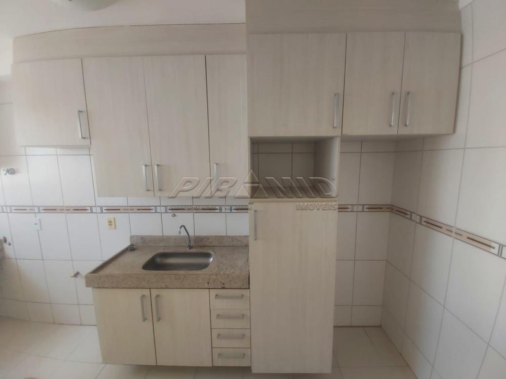 Alugar Apartamento / Padr&atilde;o em Ribeir&atilde;o Preto R$ 1.200,00 - Foto 13