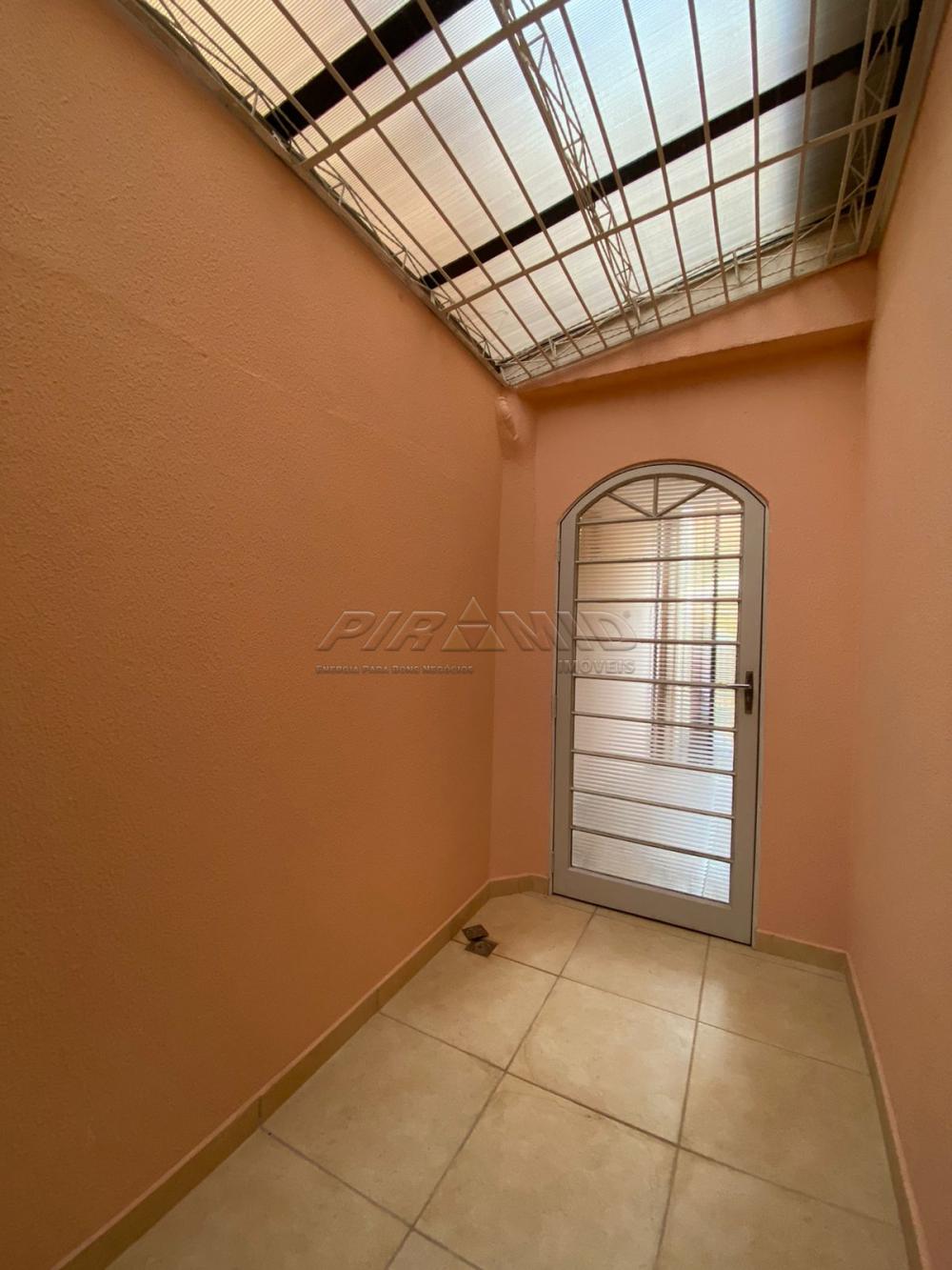 Alugar Casa / Padr&atilde;o em Ribeir&atilde;o Preto R$ 2.500,00 - Foto 5