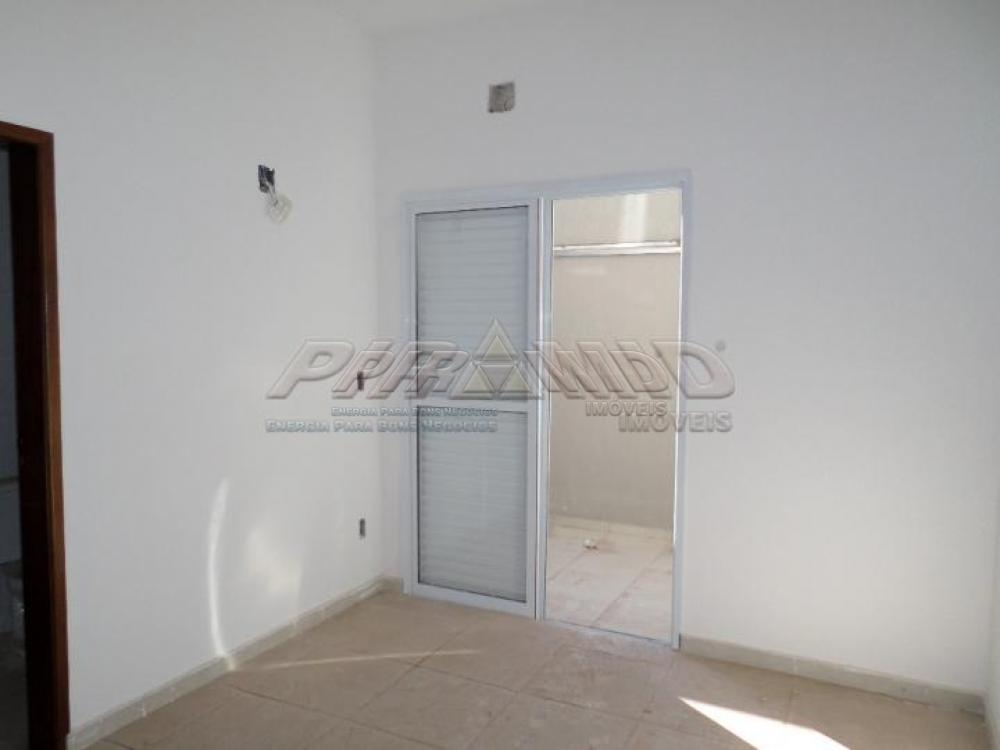 Alugar Apartamento / Padr&atilde;o em Ribeir&atilde;o Preto R$ 1.200,00 - Foto 2