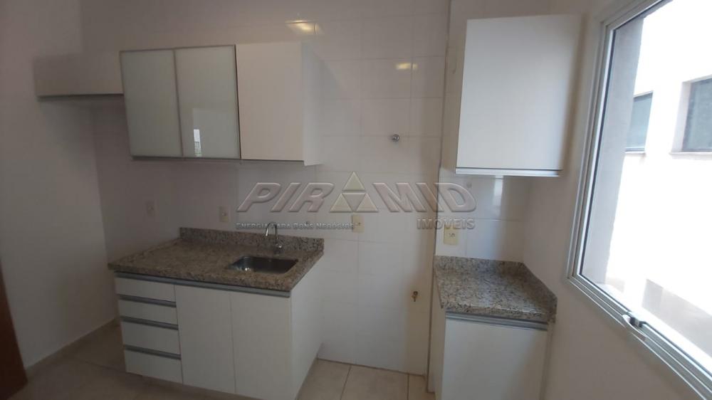 Alugar Apartamento / Padr&atilde;o em Ribeir&atilde;o Preto R$ 1.400,00 - Foto 11