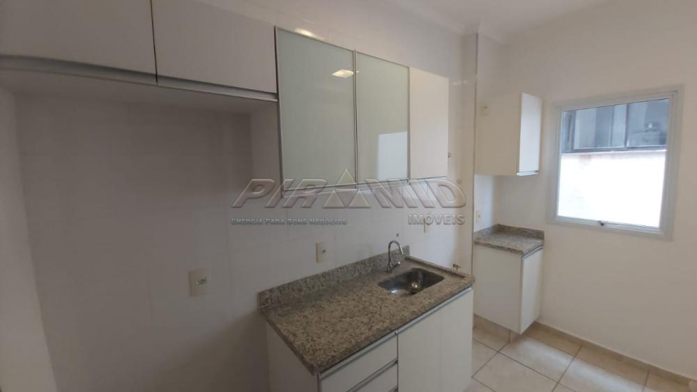 Alugar Apartamento / Padr&atilde;o em Ribeir&atilde;o Preto R$ 1.400,00 - Foto 12