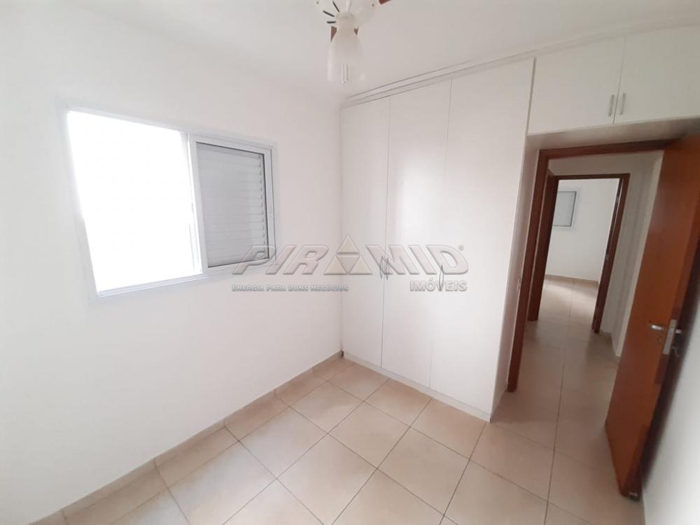 Alugar Apartamento / Padr&atilde;o em Ribeir&atilde;o Preto R$ 1.100,00 - Foto 5