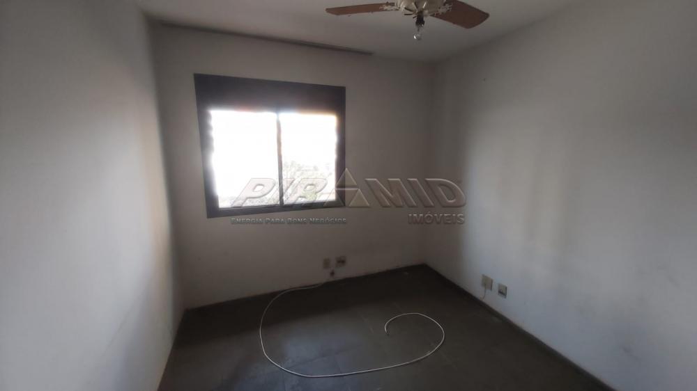 Alugar Apartamento / Padr&atilde;o em Ribeir&atilde;o Preto R$ 1.450,00 - Foto 4