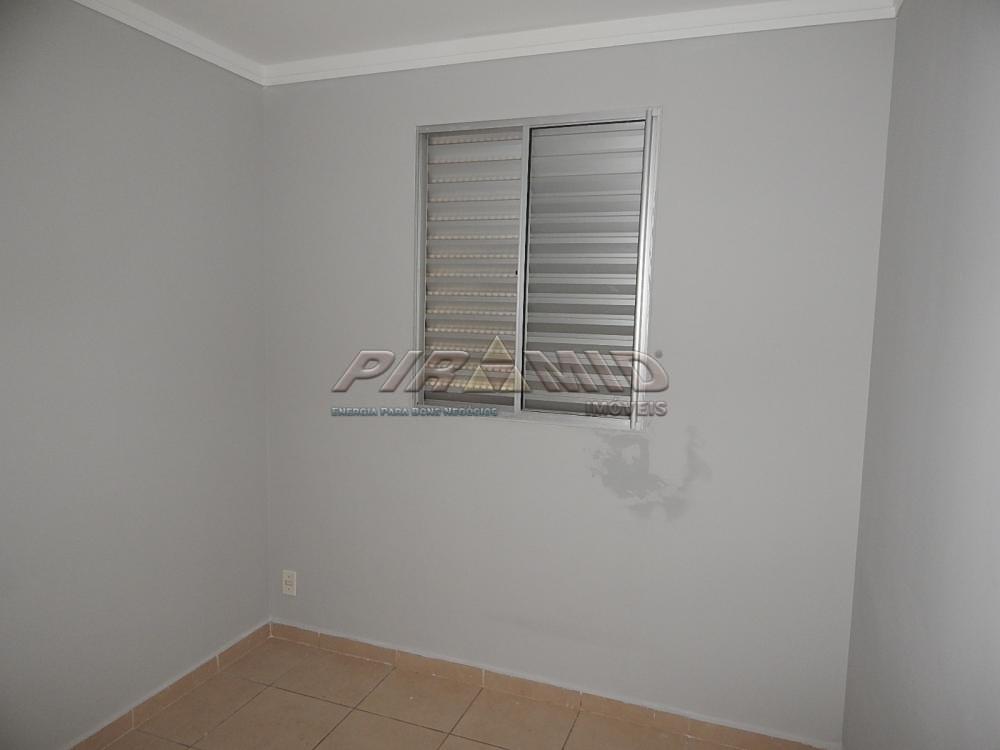 Alugar Apartamento / Padr&atilde;o em Ribeir&atilde;o Preto R$ 680,00 - Foto 3