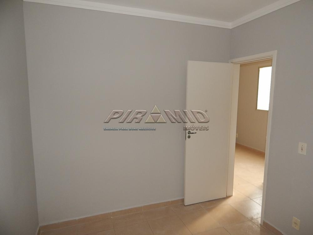 Alugar Apartamento / Padr&atilde;o em Ribeir&atilde;o Preto R$ 680,00 - Foto 6