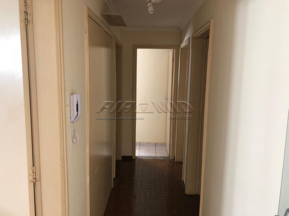 Alugar Apartamento / Padr&atilde;o em Ribeir&atilde;o Preto R$ 1.400,00 - Foto 4