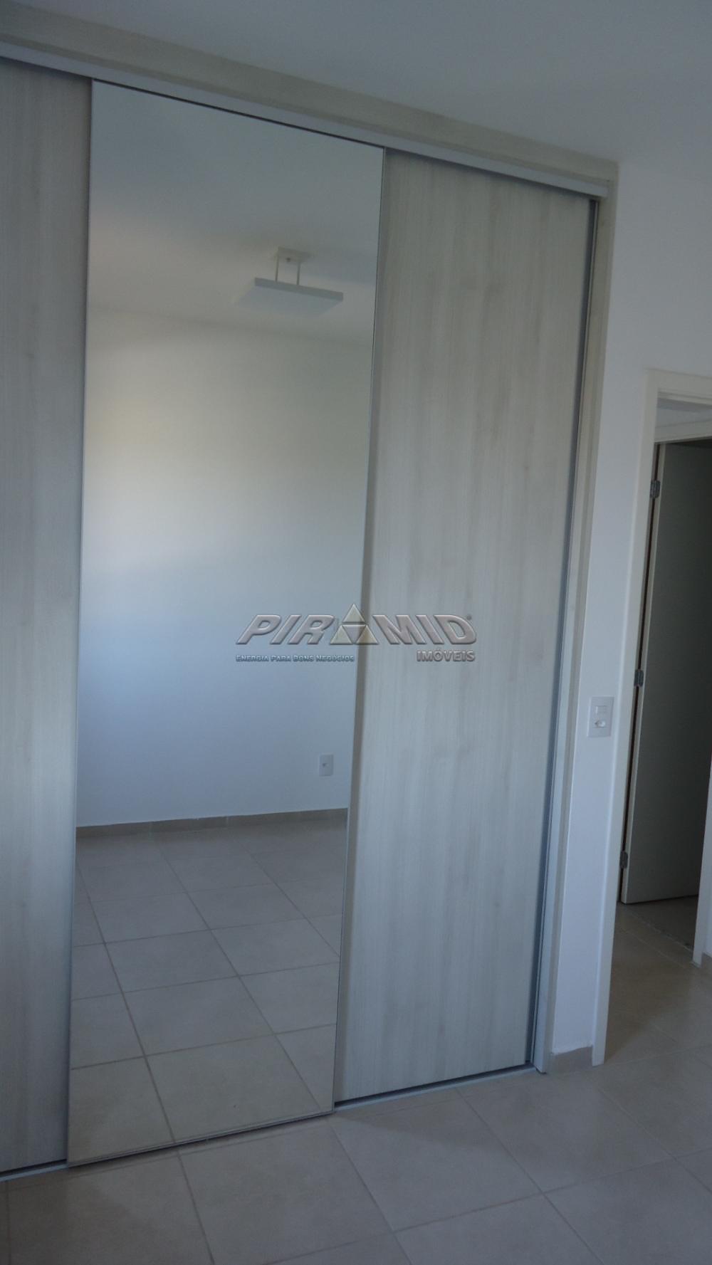 Alugar Apartamento / Padr&atilde;o em Ribeir&atilde;o Preto R$ 2.000,00 - Foto 3