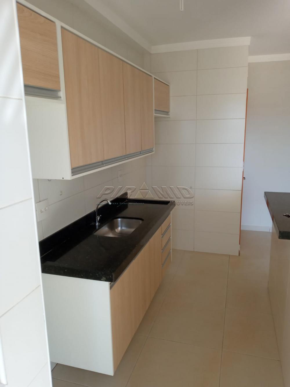 Alugar Apartamento / Padr&atilde;o em Ribeir&atilde;o Preto R$ 1.300,00 - Foto 5
