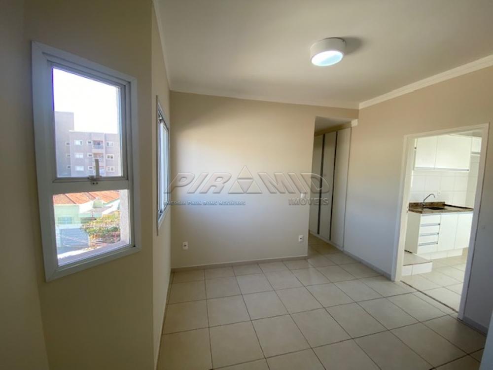 Alugar Apartamento / Padr&atilde;o em Ribeir&atilde;o Preto R$ 1.600,00 - Foto 3