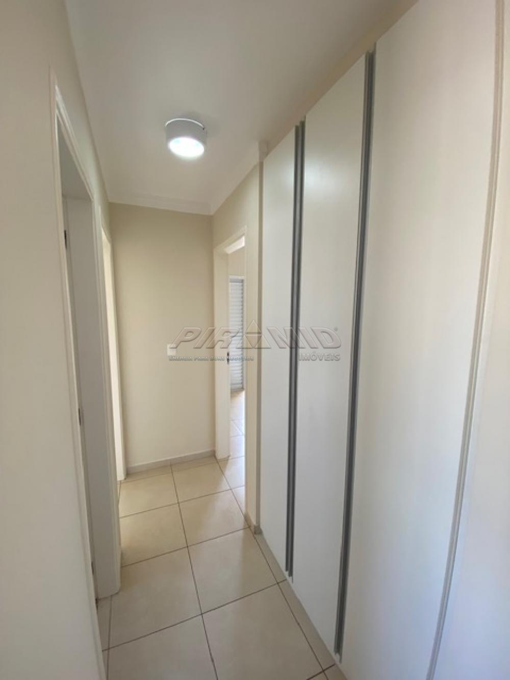Alugar Apartamento / Padr&atilde;o em Ribeir&atilde;o Preto R$ 1.600,00 - Foto 4