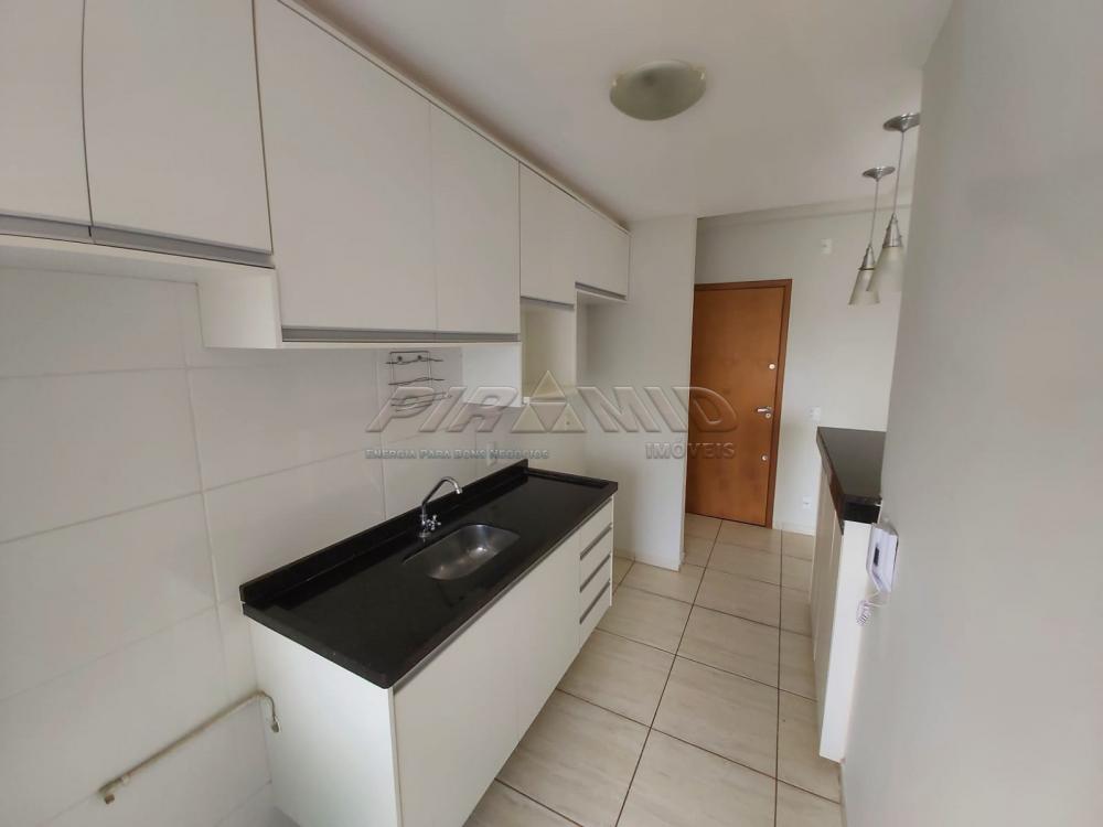Alugar Apartamento / Padr&atilde;o em Ribeir&atilde;o Preto R$ 1.200,00 - Foto 14