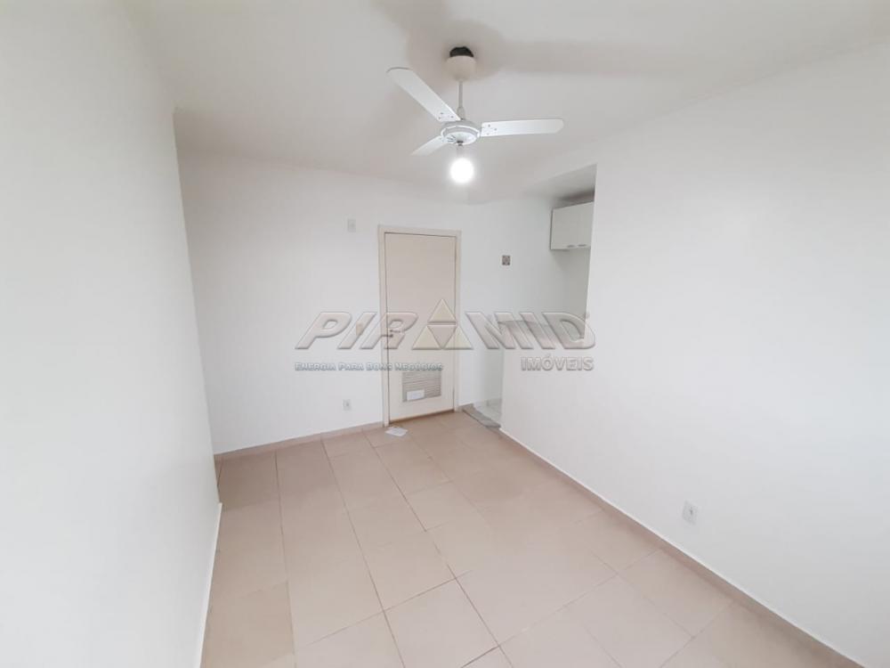 Alugar Apartamento / Padr&atilde;o em Ribeir&atilde;o Preto R$ 1.200,00 - Foto 2
