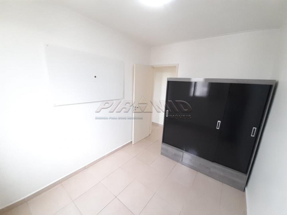 Alugar Apartamento / Padr&atilde;o em Ribeir&atilde;o Preto R$ 1.200,00 - Foto 4
