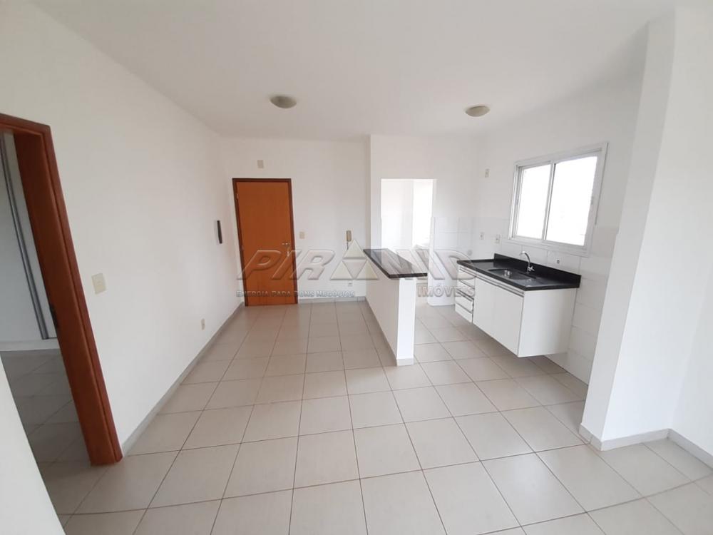 Alugar Apartamento / Padr&atilde;o em Ribeir&atilde;o Preto R$ 1.200,00 - Foto 3