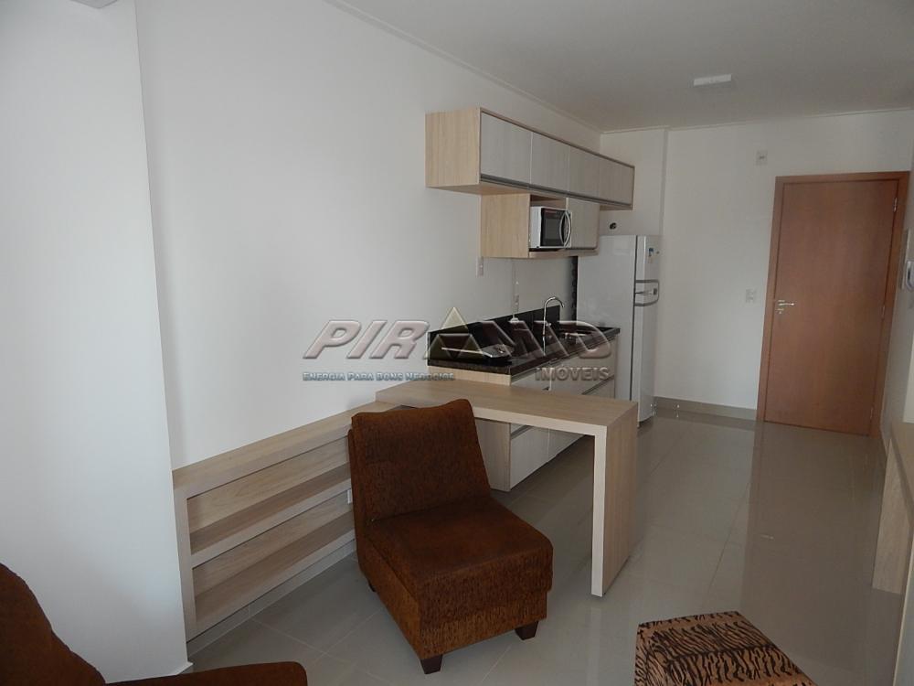 Alugar Apartamento / Flat em Ribeir&atilde;o Preto R$ 1.800,00 - Foto 3