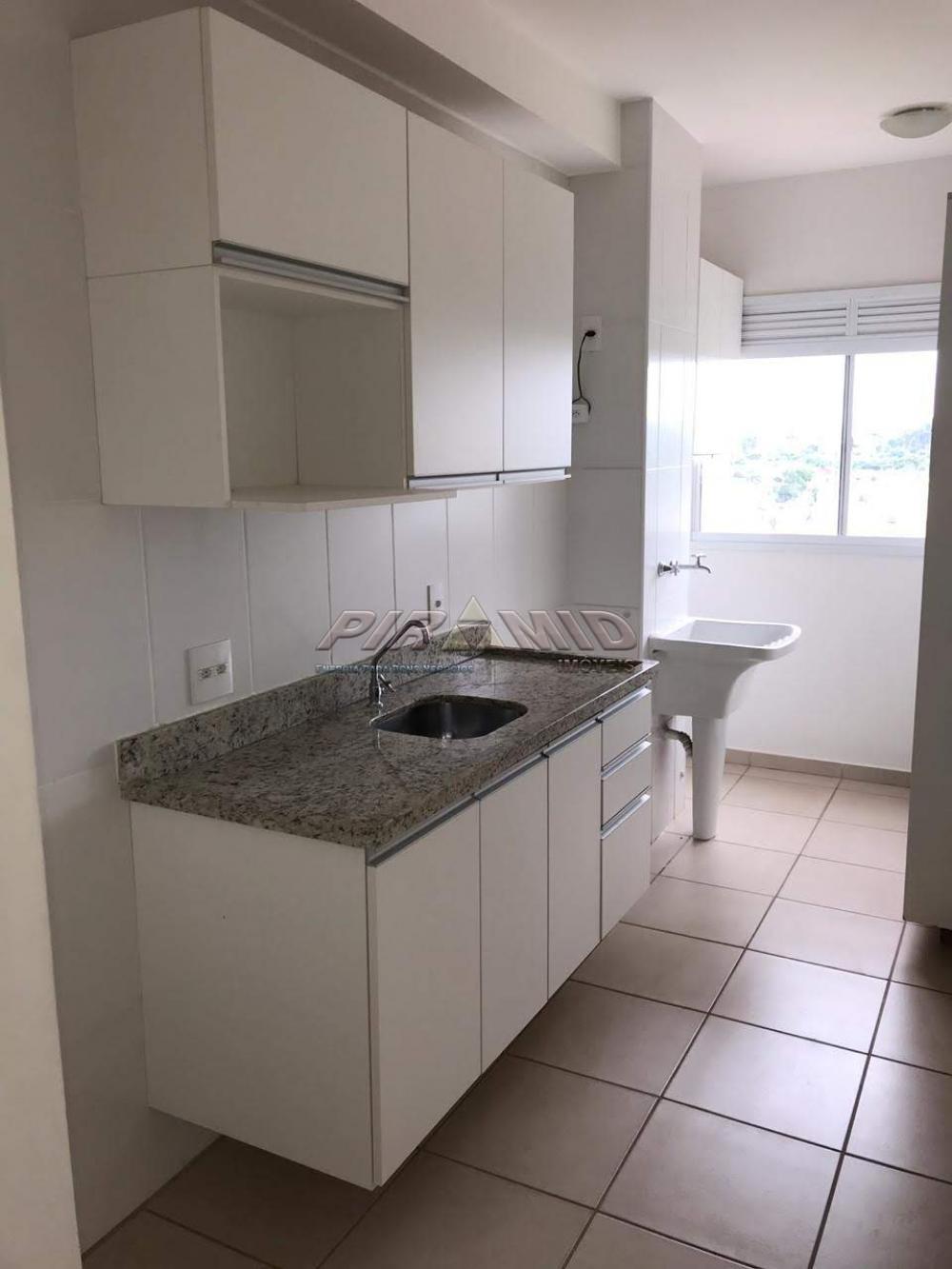Alugar Apartamento / Padr&atilde;o em Ribeir&atilde;o Preto R$ 1.600,00 - Foto 5