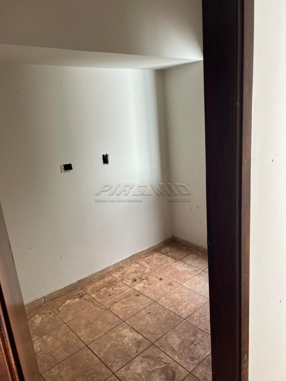 Alugar Casa / Padr&atilde;o em Ribeir&atilde;o Preto R$ 6.500,00 - Foto 18