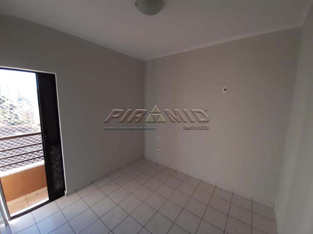 Alugar Apartamento / Padr&atilde;o em Ribeir&atilde;o Preto R$ 1.200,00 - Foto 4
