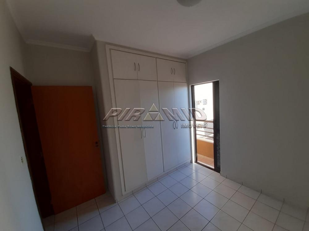 Alugar Apartamento / Padr&atilde;o em Ribeir&atilde;o Preto R$ 1.200,00 - Foto 5