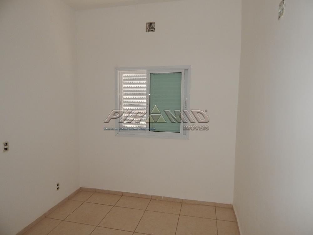 Alugar Apartamento / Padr&atilde;o em Ribeir&atilde;o Preto R$ 1.400,00 - Foto 5