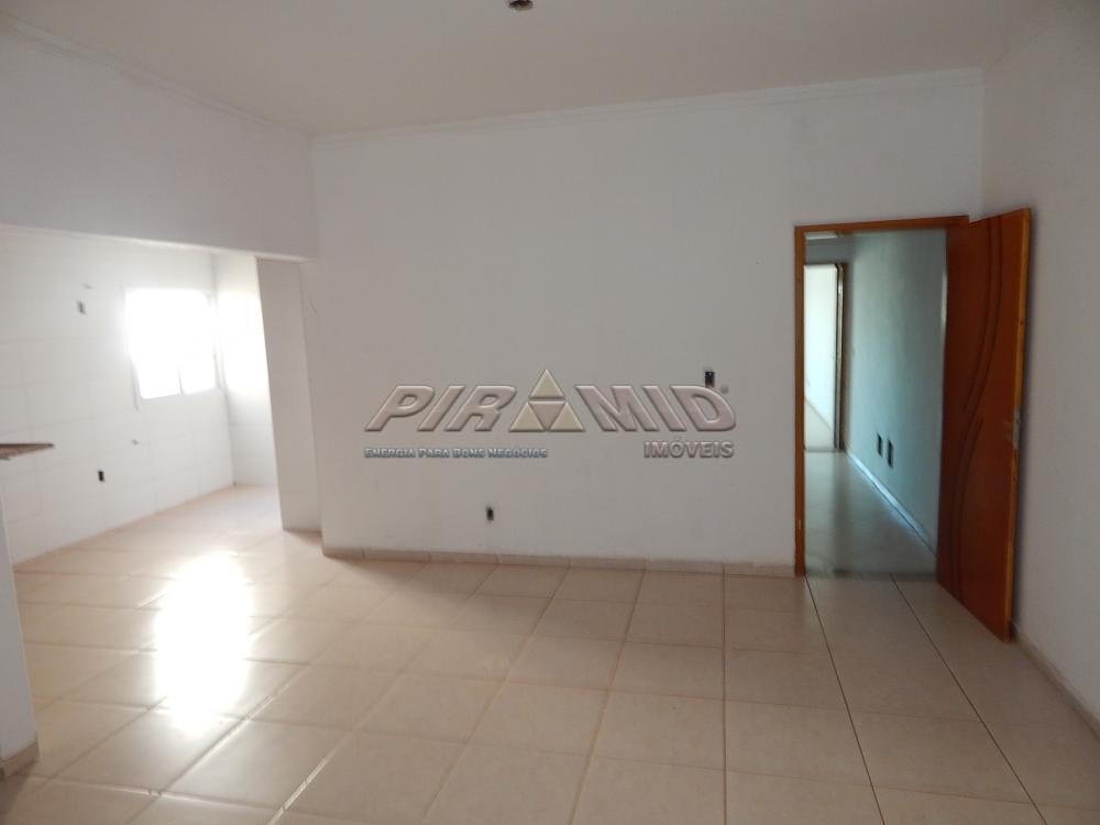 Alugar Apartamento / Padr&atilde;o em Ribeir&atilde;o Preto R$ 1.300,00 - Foto 2