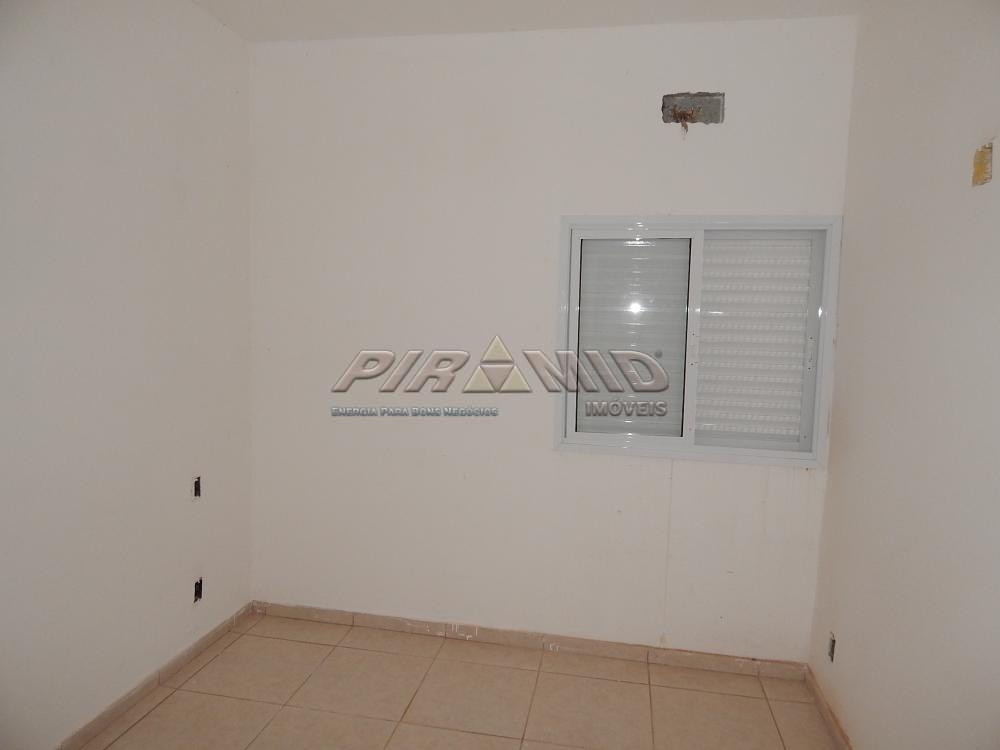 Alugar Apartamento / Padr&atilde;o em Ribeir&atilde;o Preto R$ 1.300,00 - Foto 5