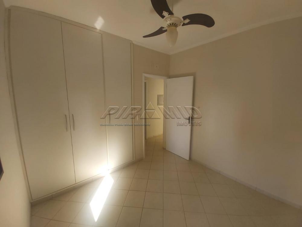 Alugar Apartamento / Padr&atilde;o em Ribeir&atilde;o Preto R$ 1.900,00 - Foto 7