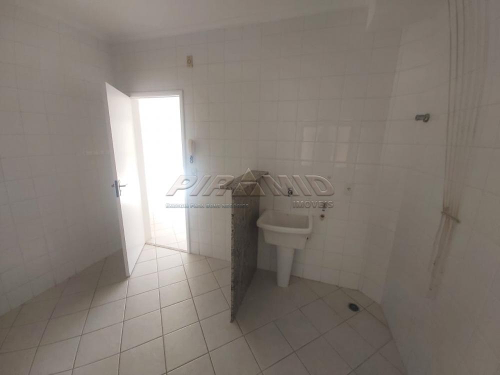 Alugar Apartamento / Padr&atilde;o em Ribeir&atilde;o Preto R$ 1.900,00 - Foto 13