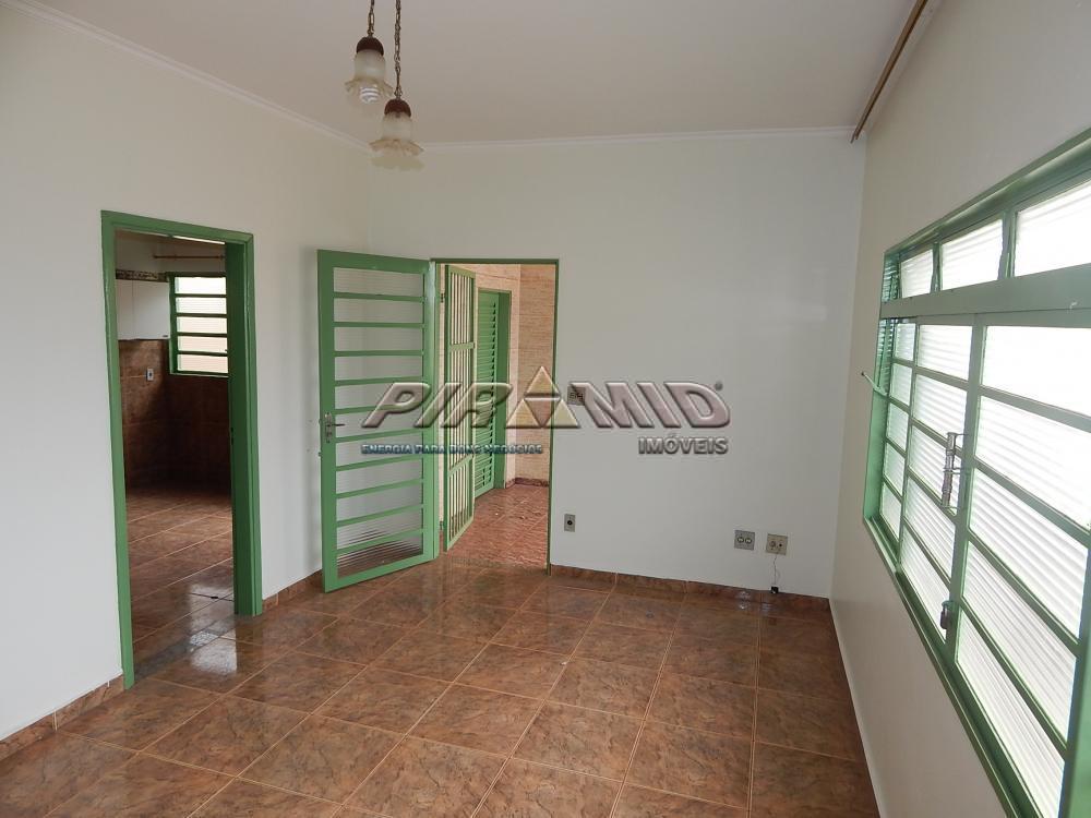 Alugar Casa / Padr&atilde;o em Ribeir&atilde;o Preto R$ 1.600,00 - Foto 2