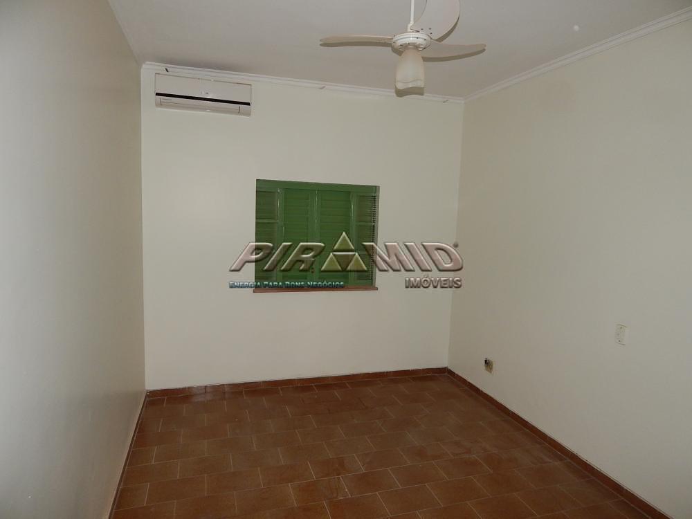 Alugar Casa / Padr&atilde;o em Ribeir&atilde;o Preto R$ 1.600,00 - Foto 11