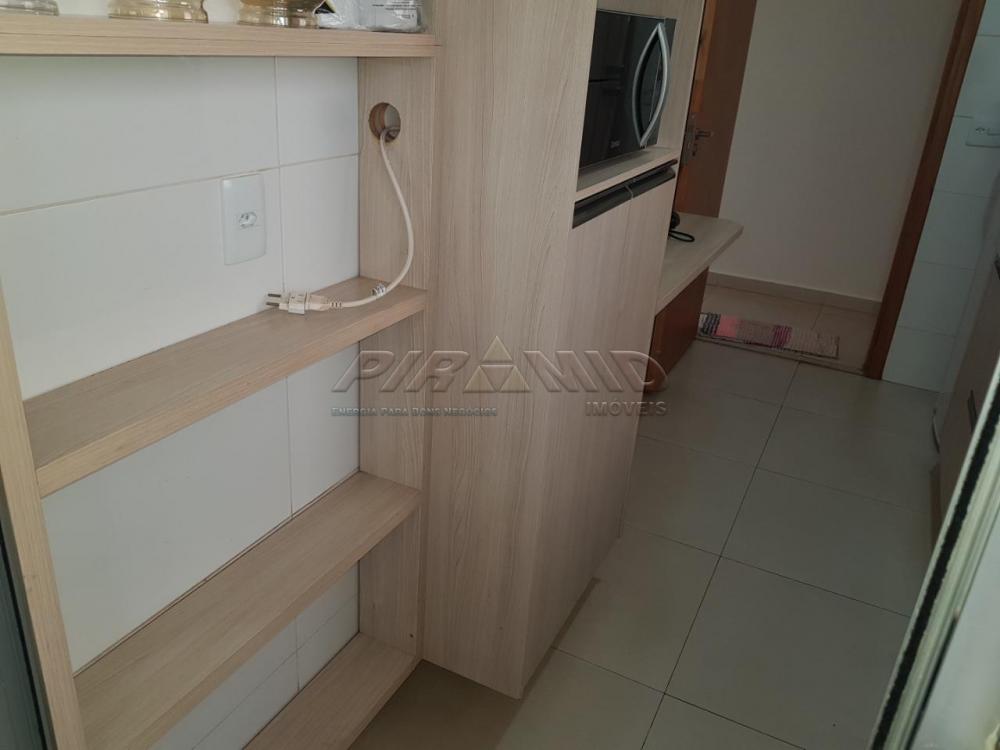 Alugar Apartamento / Padr&atilde;o em Ribeir&atilde;o Preto R$ 700,00 - Foto 13