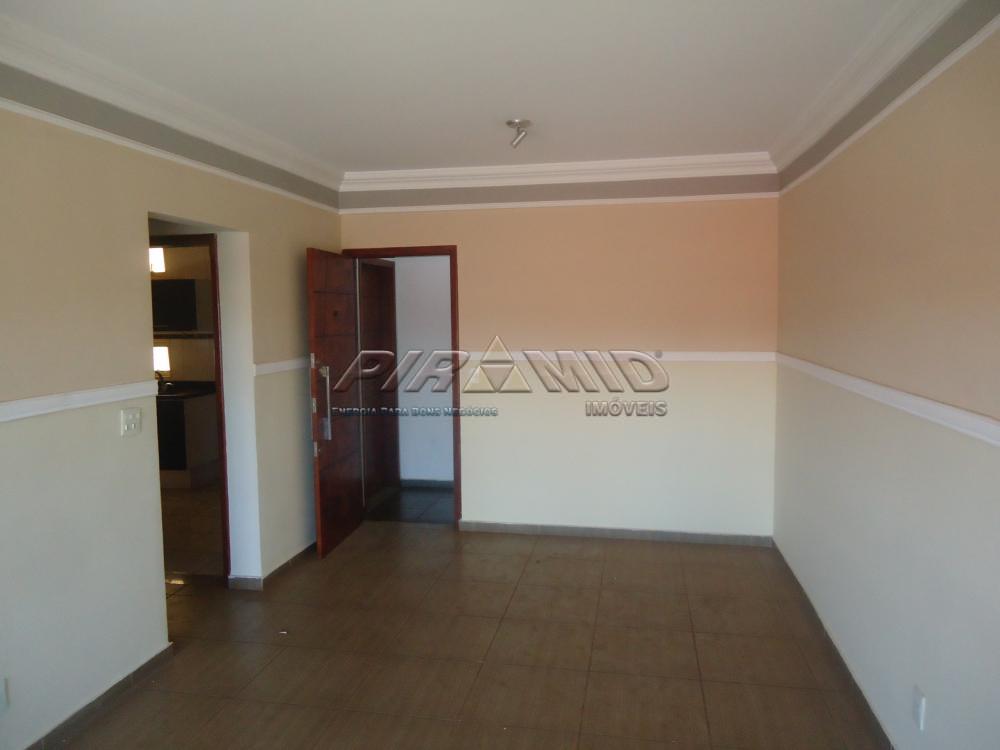 Alugar Apartamento / Padr&atilde;o em Ribeir&atilde;o Preto R$ 1.100,00 - Foto 2