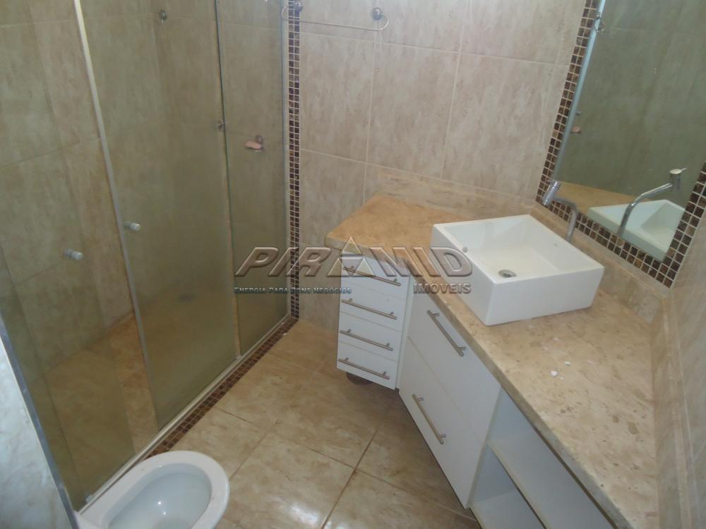 Alugar Apartamento / Padr&atilde;o em Ribeir&atilde;o Preto R$ 1.100,00 - Foto 4